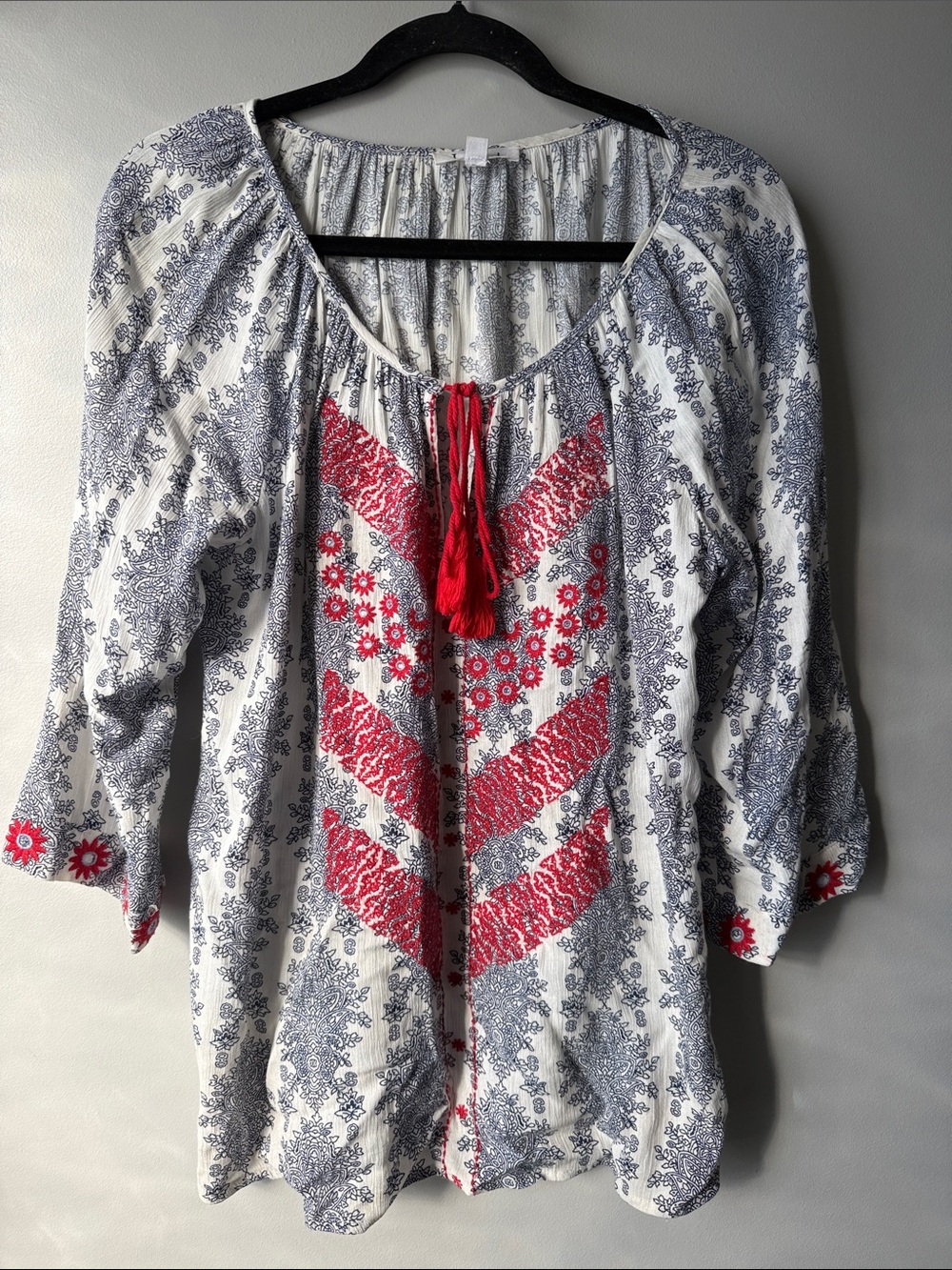 THML cream Tunic with Navy motif and Red Embroidery tassel tie medium